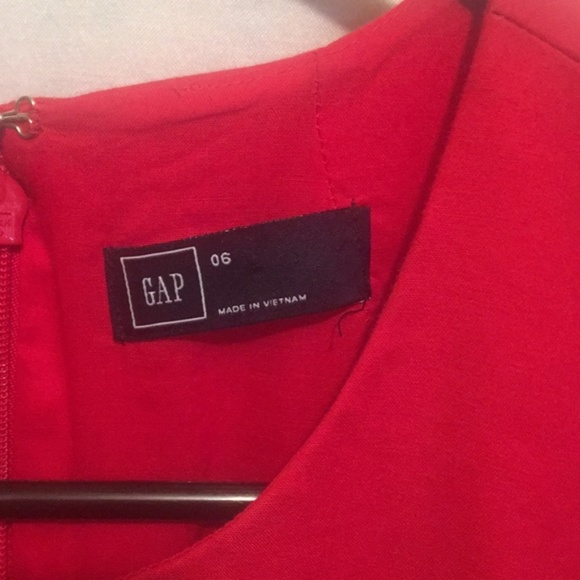 Red Gap Dress WITH POCKETS! - Picture 3 of 4